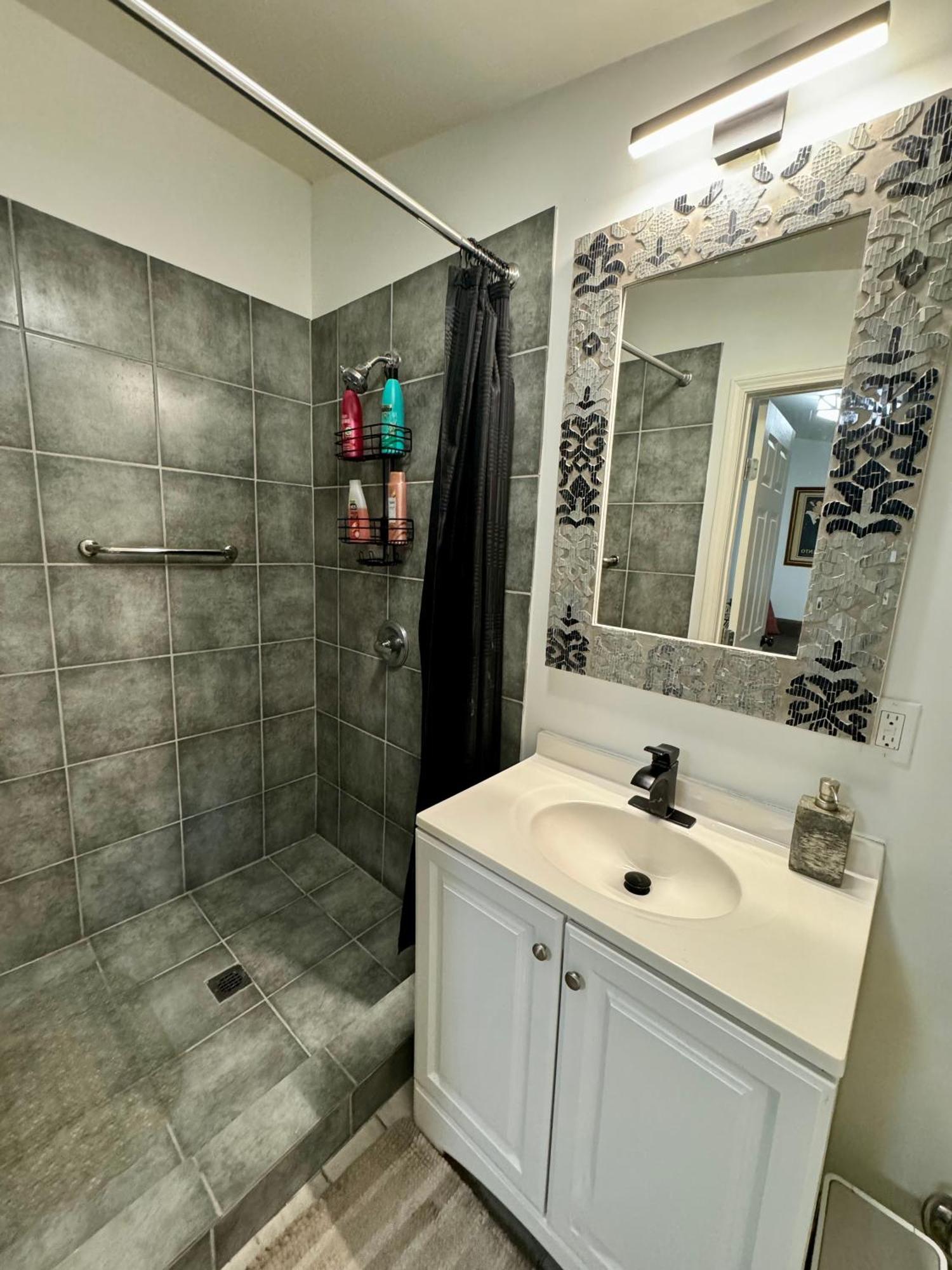 One Bedroom Apartment With Hot Tub 2 Blocks To Magazine Street นิวออร์ลีนส์ ภายนอก รูปภาพ